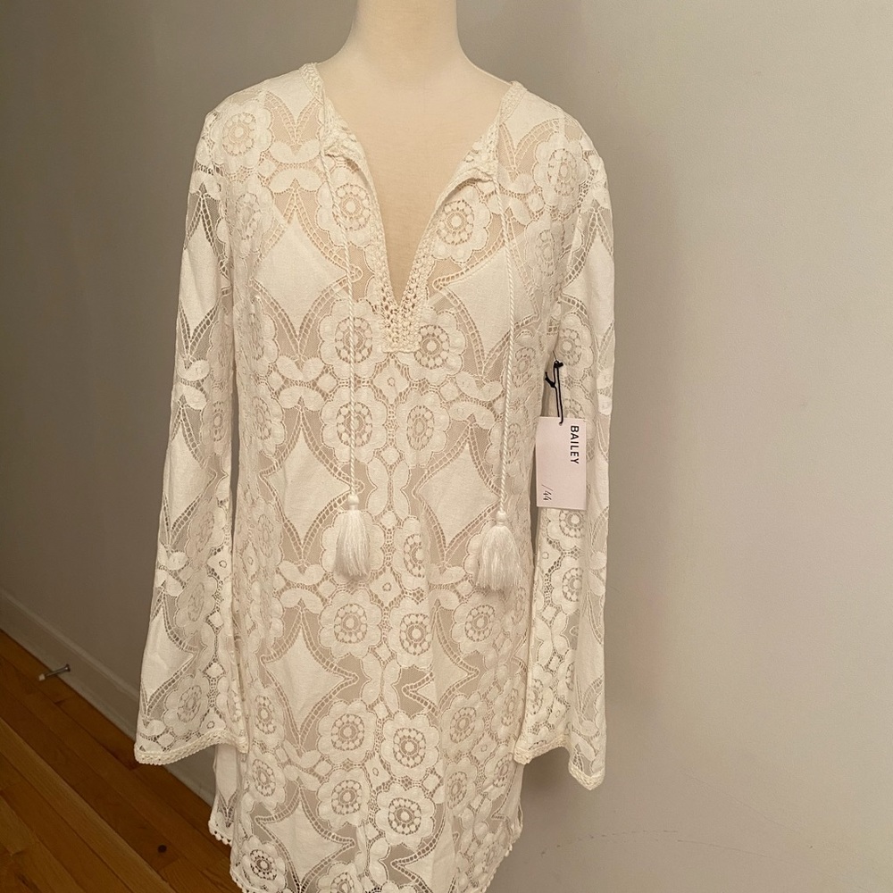 NWT Bailey 44 Spa Day lace sheath dress